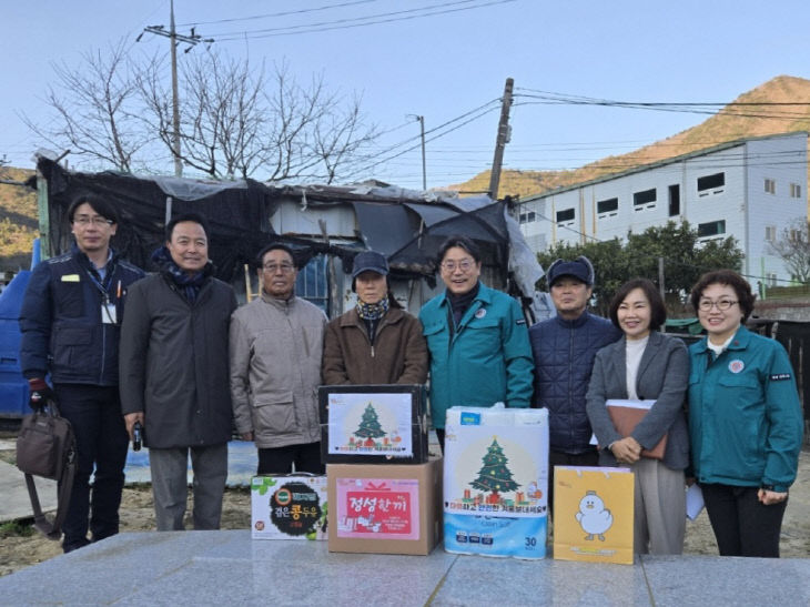 12.24(김해시 동절기 주거취약계층 현장 방문)사진