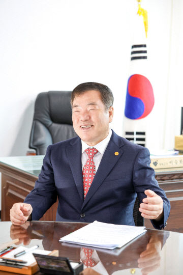 이승화 산청군수 (2)