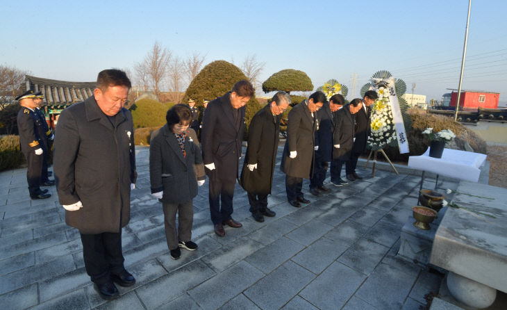 새해 충령탑 등 참배(논산시의회)