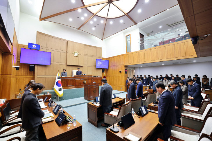 [보도자료 사진]250114 부안군의회 임시회 개회