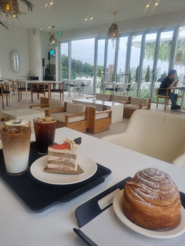 니시가미 아야카 기사 사진 2_