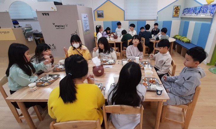이 키우기 좋은 도시로 성장 (2)