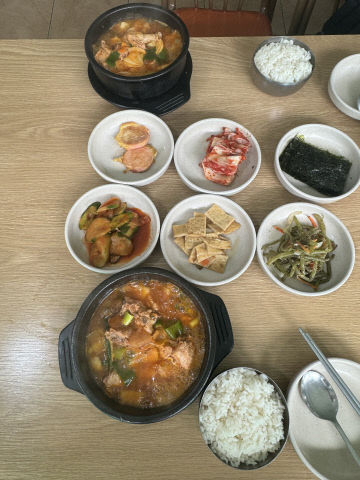 2. 왓다 식당2_