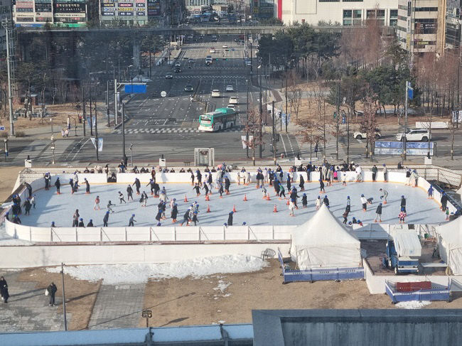 경기평화광장 스케이트장, 도민과 함께 40여일의 겨울 추억 만