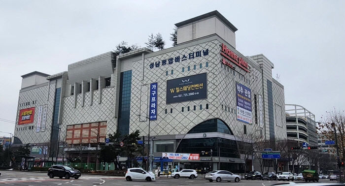 야탑 성남종합버스터미널 전경사진