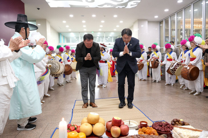 2.12(김해시, 정월대보름 지신밟기 행사 개최)2