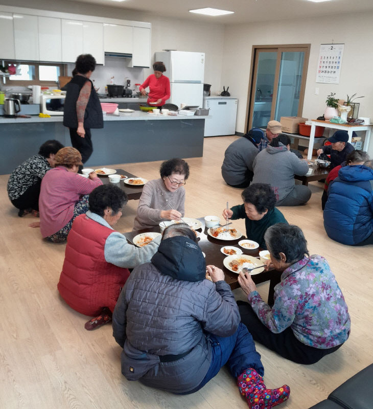 01의성군제공 중식지원경로당_2)