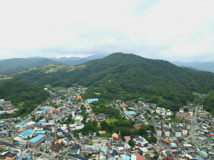 대가야궁성지, 주산성, 지산동 고분군 전경