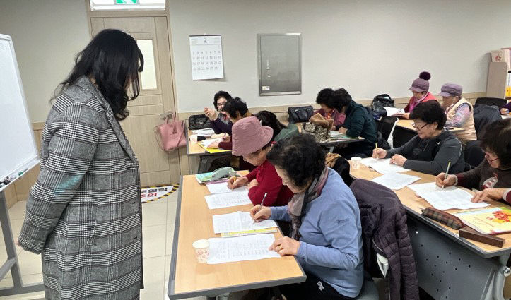 금산도서관, 학력인정 문해교육 초등3단계 개강