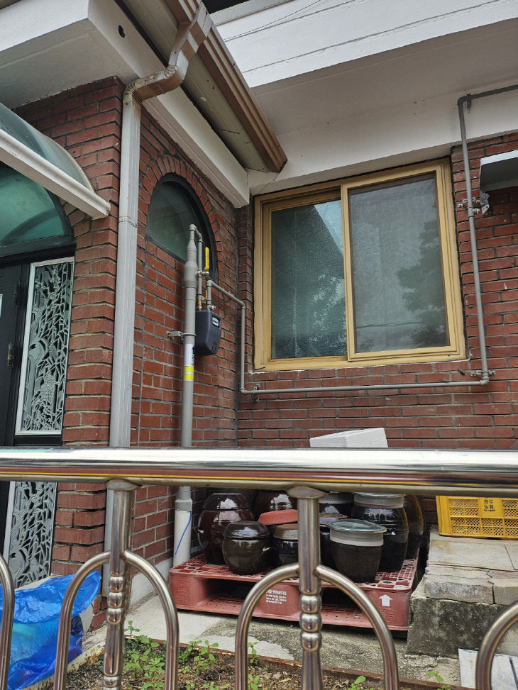 보도 1) 도시가스 배관 사진(2)