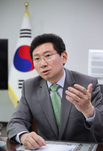 8. 이상일 용인특례시장