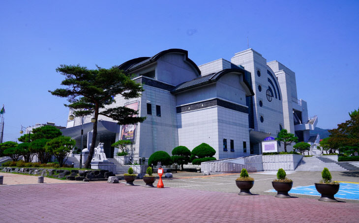 거창문화재단 전경