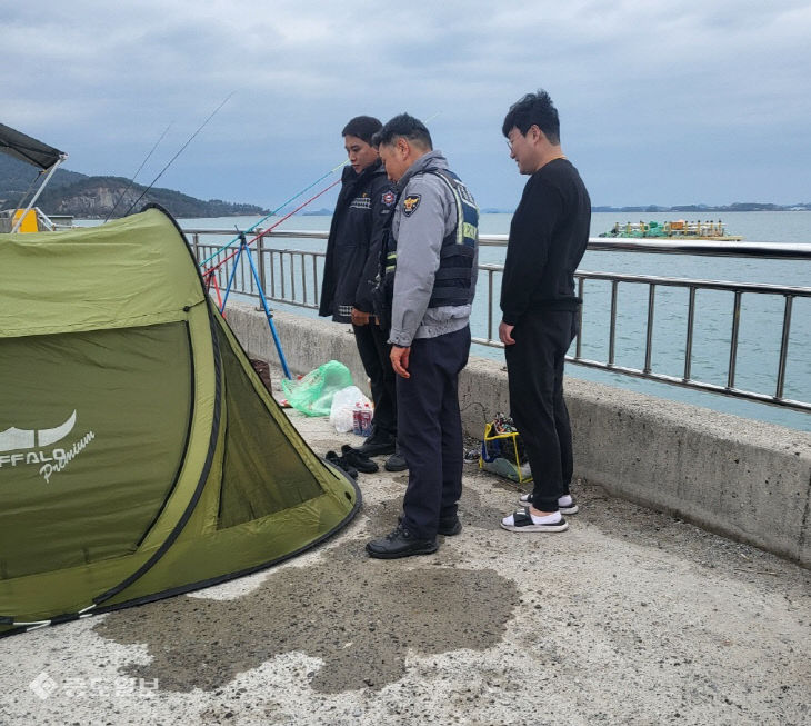 중도독자제공