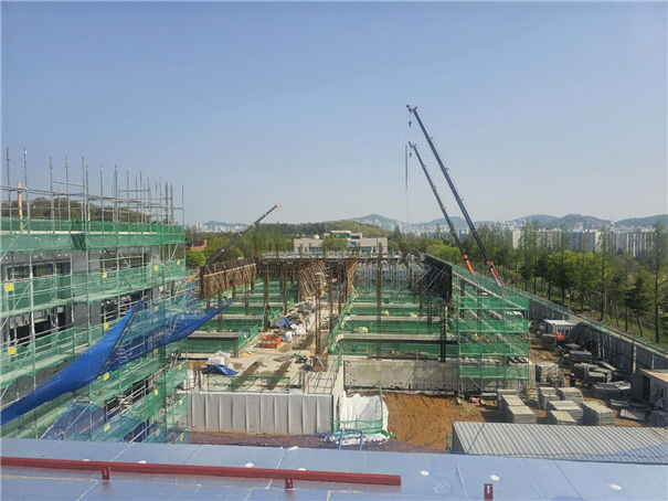 공
