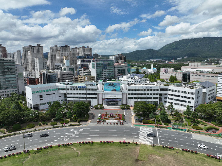 창원시청 전경2025