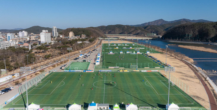 군민체육공원 인조구장 (1)