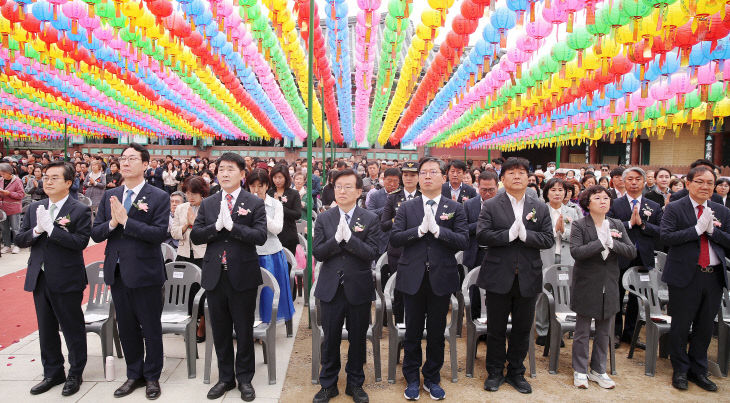 화성특례시의회, ‘효심·불심’ 봉축법요식 참석