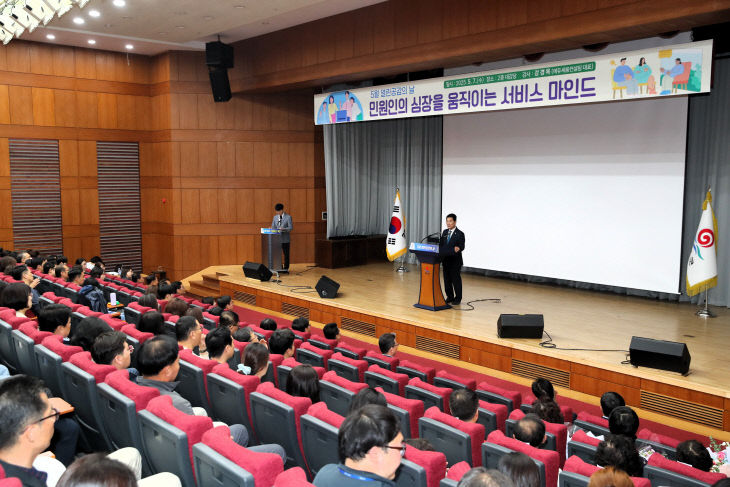 권익현 부안군수 “2026년 국가예산 확보 최선” 당부1