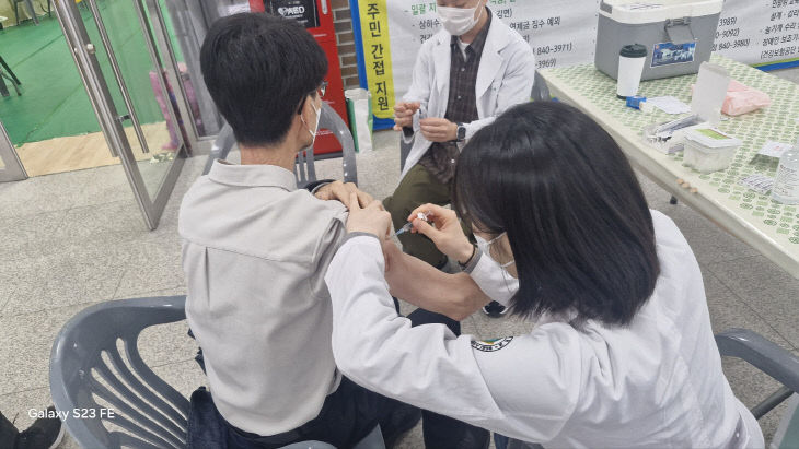 진 무료 예방접종 실시 (2)