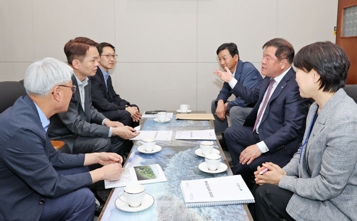 이승화 산청군수 정부세종청사 방문