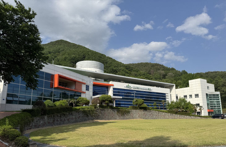 2.하동차앤바이오진흥원 전경