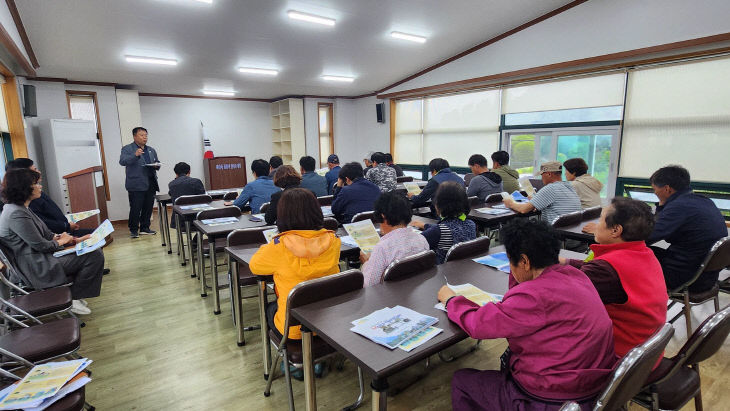 6. 로컬브랜딩 활성화 지원 공모 선정 주민 설명회 개최