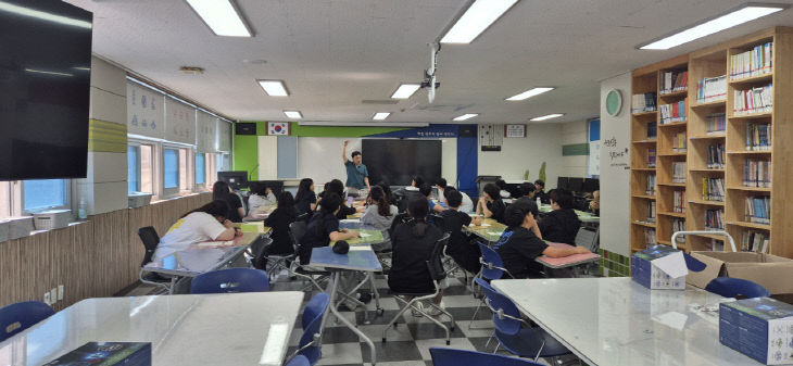 예산교육청, 학교로 찾아가는 AI 드론 학생 체험 교육