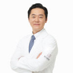 윤제필
