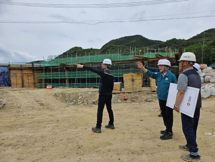 정영철 산청부군수 풍수해 대비 현장 점검 (1)