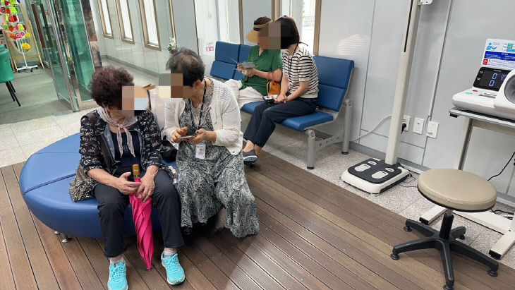 정신건강상담장면