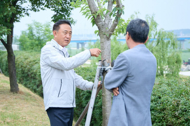 03-여주시, 흙향기 맨발길 조성 현장 점검3