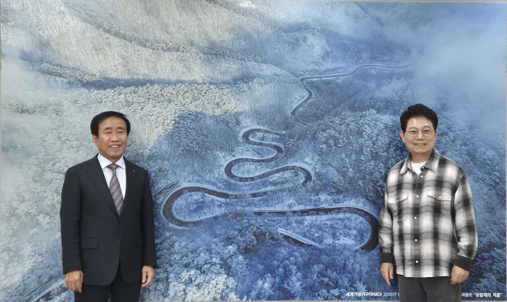 보도 2) 김문근 단양군수와 한문철 변호사