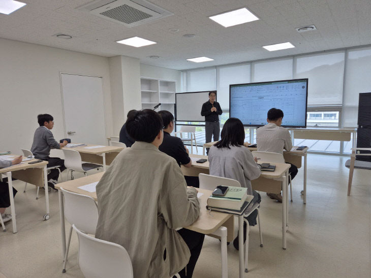 보도 1) 직무교육 사진(1)