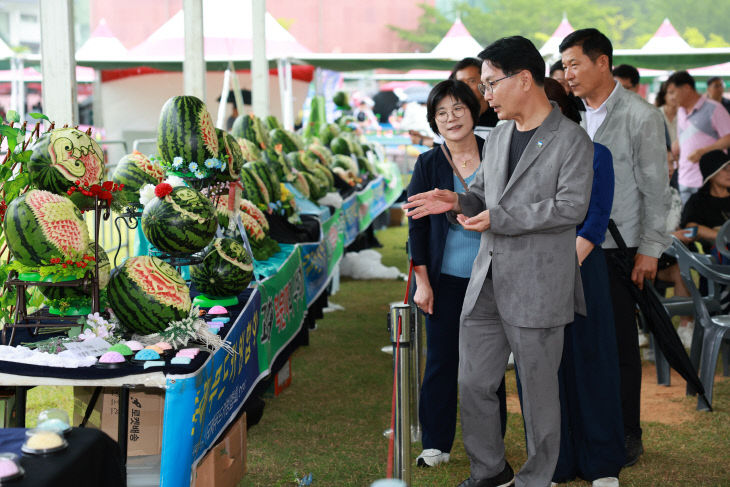고창복분자와수박축제(수박카빙대회)