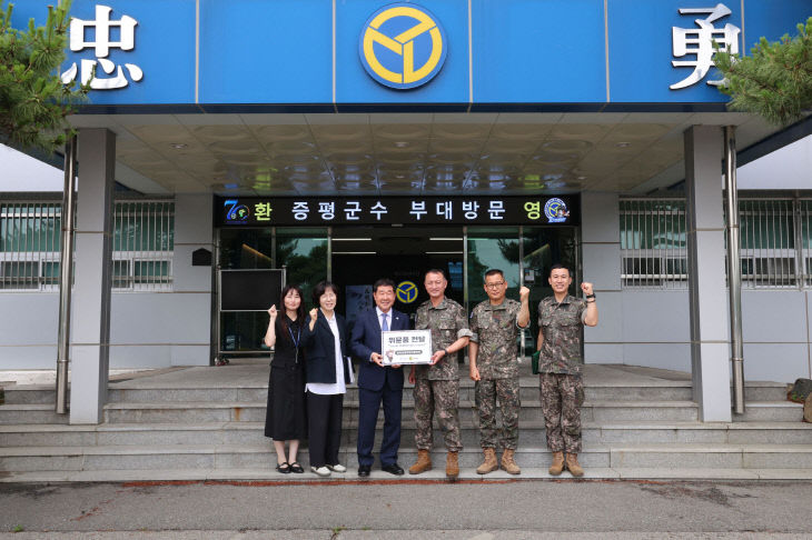 네번째 김수광(소장) 제37사단장)