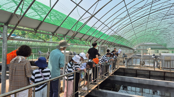 11.양신초 예산정수장 견학 모습 (2)