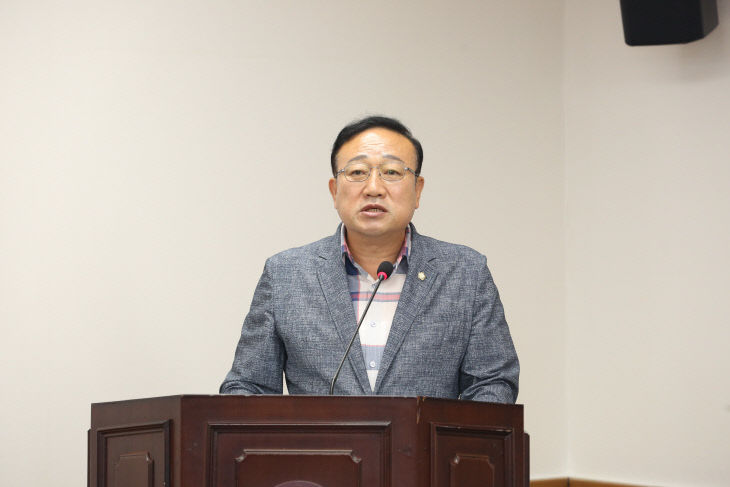2025-06-23 보도자료(김학엽 의원, 어르신생활디지털 조례)사진
