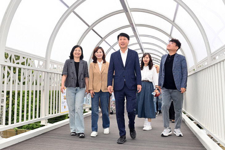 1. 부평구, ‘행복보도육교 환경개선사업’ 준공2