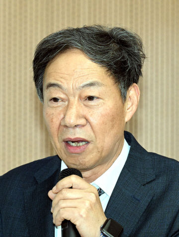 김욱