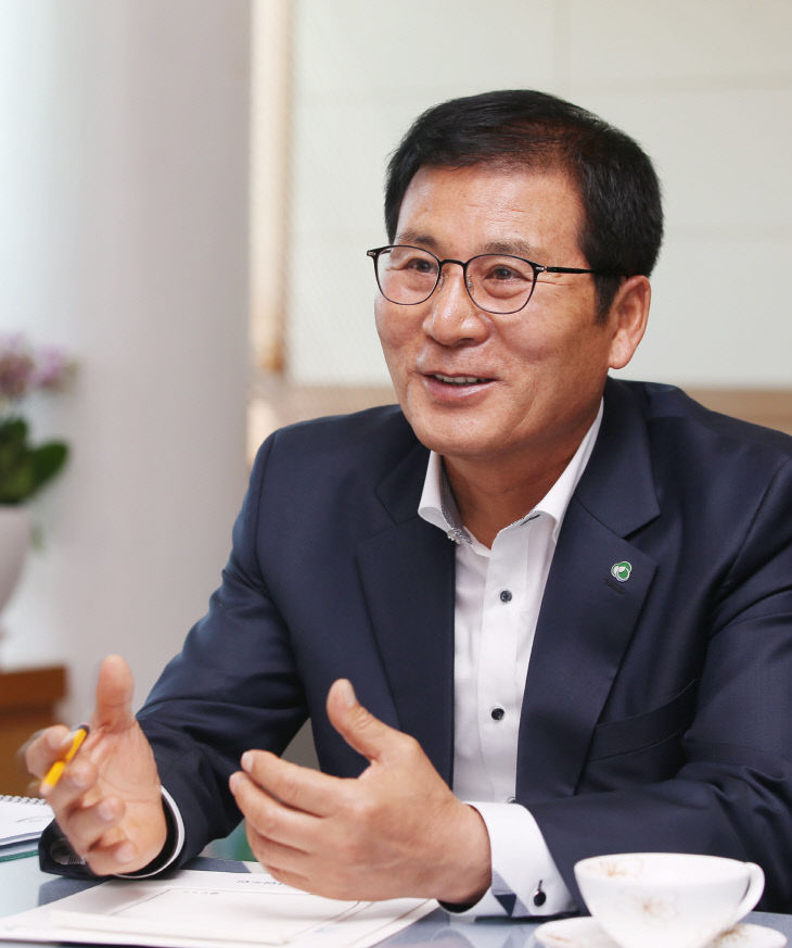 함