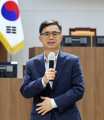 충남도의회 정제석 총무담당관(1)