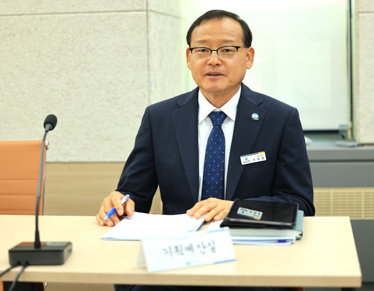 [크기변환]1_서치근 기획예산실장