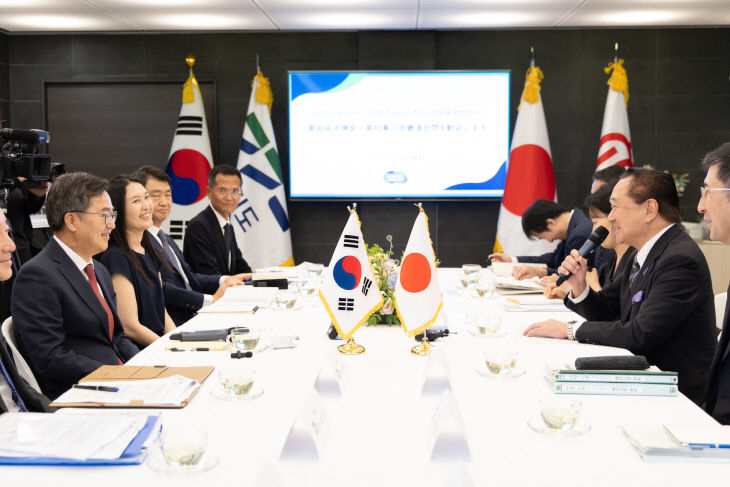 김동연 경기지사, 대한민국 경제중심 맞손
