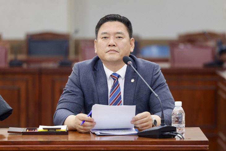 조은석1