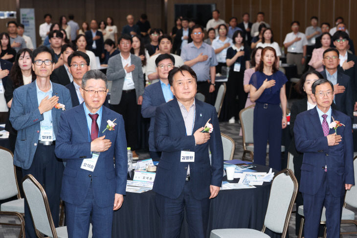 20250718 - 충북 바이오산업 협의체 발대식(오스코 도지사)1