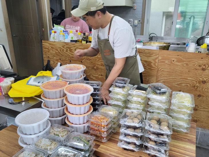 고향반찬 사진