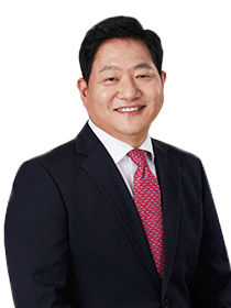 성 창 용 의원