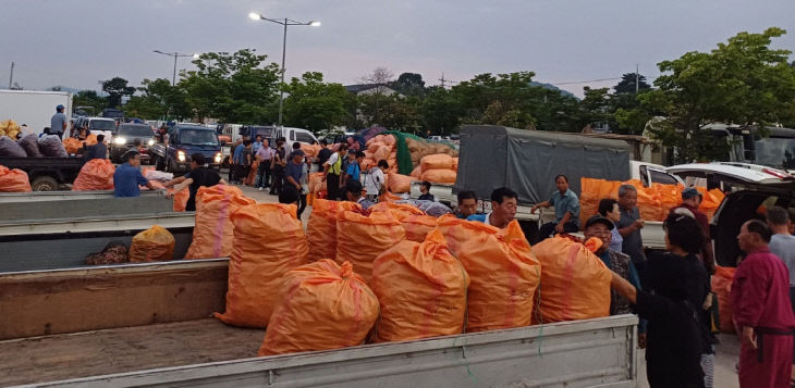 2.부여 고추시장
