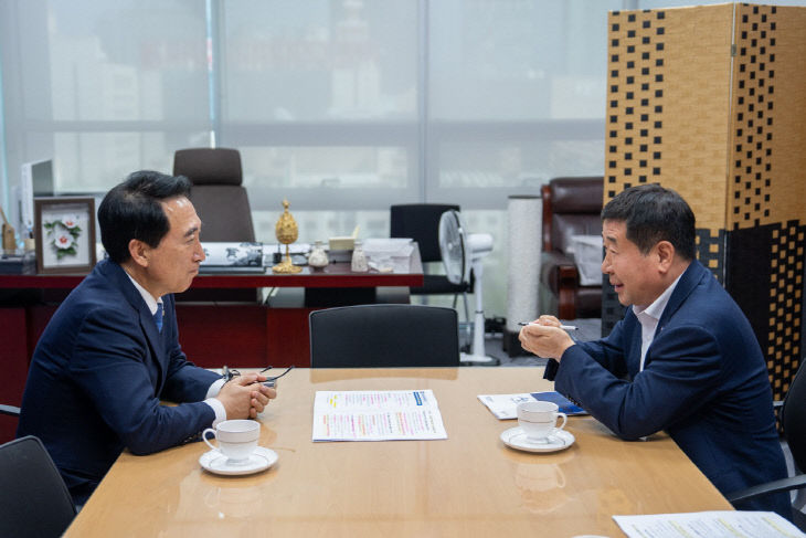 이재영 증평군수 박수현 국가균형성장특별위원장 면담 2