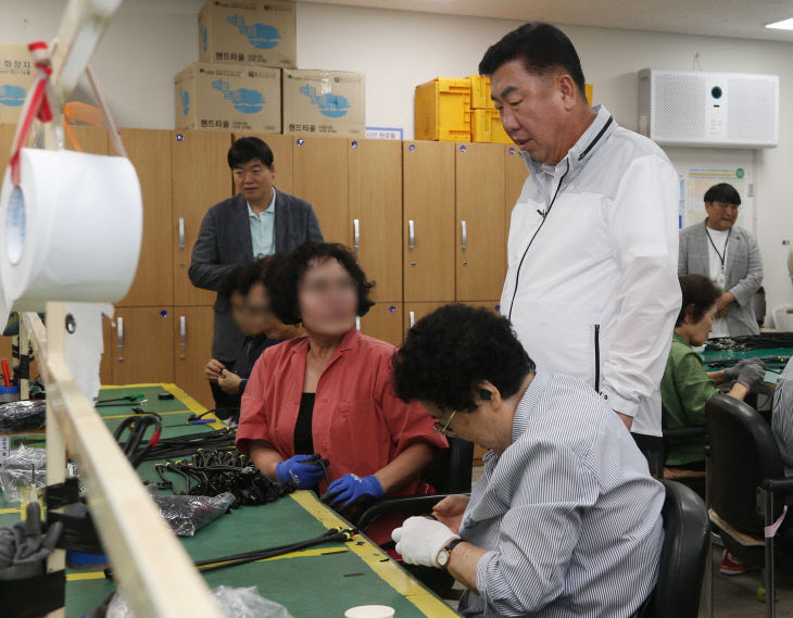 이범석 청주시장, 폭염 속 민생현장 잇달아 점검